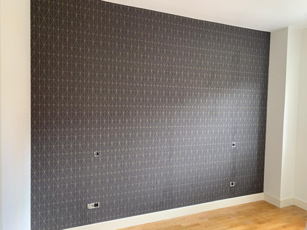 presupuesto para instalador de papel pintado en nuevo baztan
